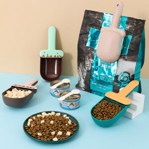 Snack Bag with Canned Spoon Embedded in Shovel Cat Dog Feeding Spoon Pet Supplies