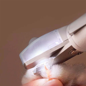LED Light Professional Pet Nail Clipper Scissors - Perfect for Dogs and Cats!